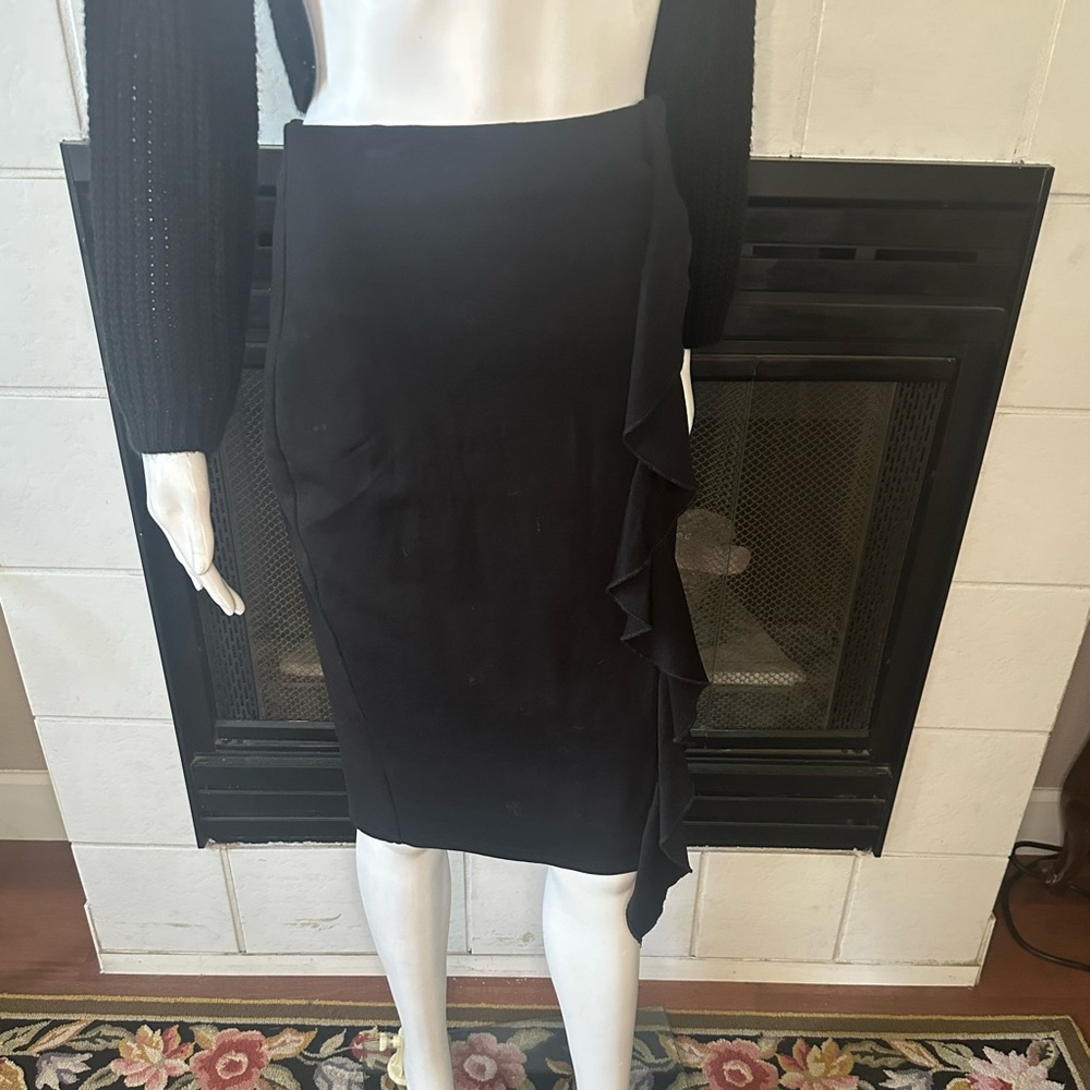VENUS Elegant Black Pencil Skirt with Side Ruffle and stretch